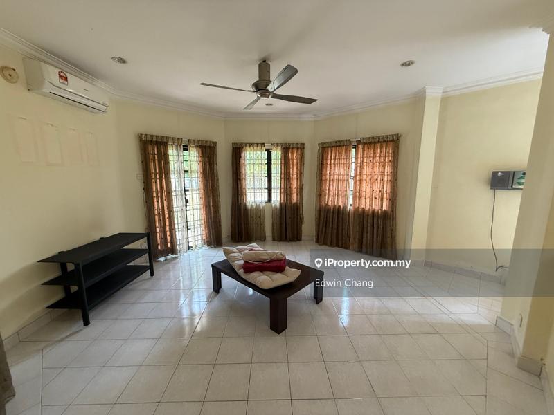 Rumah Berkembar untuk Dijual di Bandar Kinrara Seksyen 6, Bandar Kinrara oleh Edwin Chang - iProperty.com.my