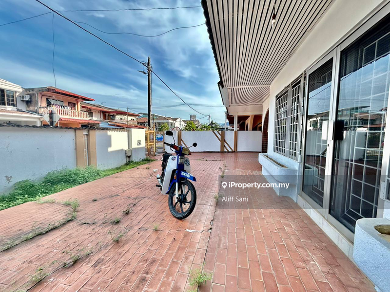 Semi-Detached House for Sale in Taman Permata, Ulu Kelang by Aliff Sani - iProperty.com.my