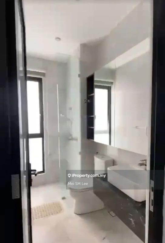 Semi-Detached House for Sale in Twin Palm @ Sungai Long, Bandar Sungai Long by Mei SM Lee - Twin Palms, Sungai Long Bathroom - iProperty.com.my