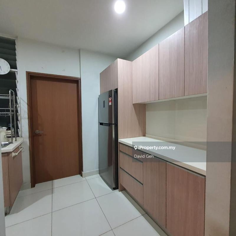 Kondominium untuk Dijual di Sri Putramas III / Royal Regent oleh David Geh - iProperty.com.my