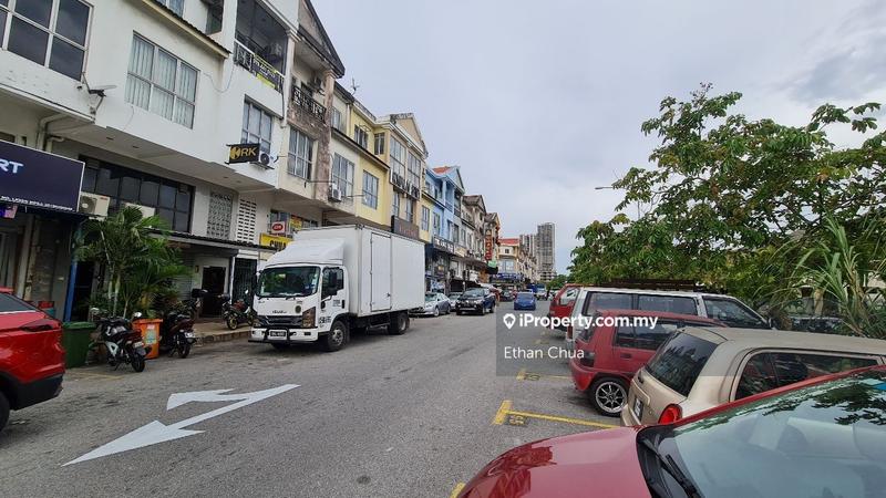 For Sale - Subang jaya  USJ 1 shoplot