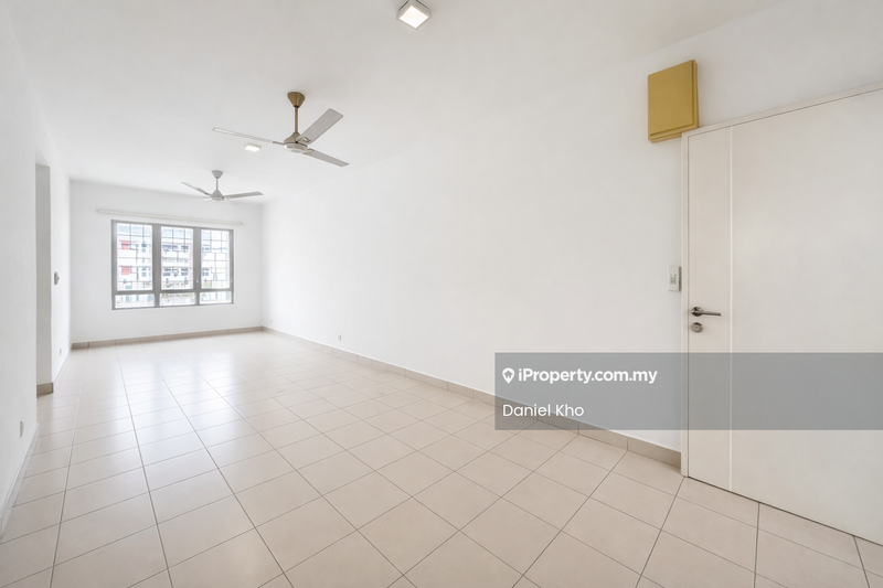 Pangsapuri untuk Disewa di Seri Jati oleh Daniel Kho - Living Room - iProperty.com.my