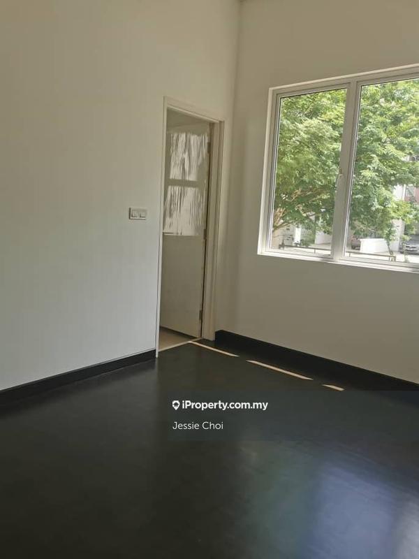 Rumah Berkembar untuk Dijual di Taman Meranti Jaya, Puchong oleh Jessie Choi - iProperty.com.my