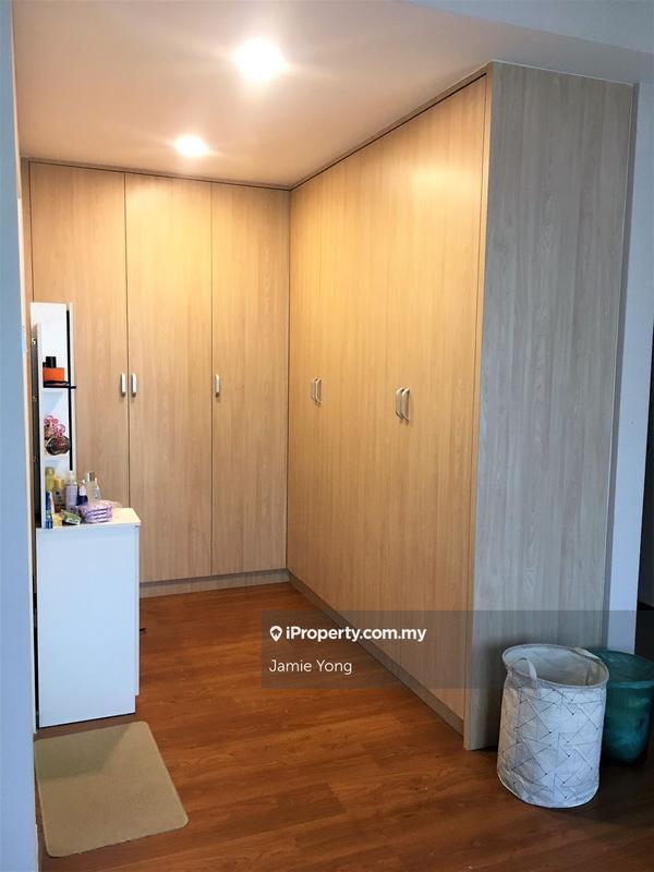 For Sale - Zefer Hill Residence