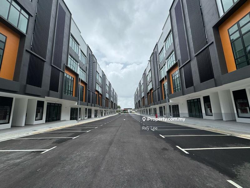 For Rent - Pelangi Avenue, 2nd n 3rd Floor Shop, JB Town Pelangi, Taman Pelangi, Johor Bahru