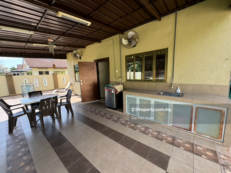 Bungalow House for Sale in Kampung Cina, Sitiawan by Rachel How - iProperty.com.my