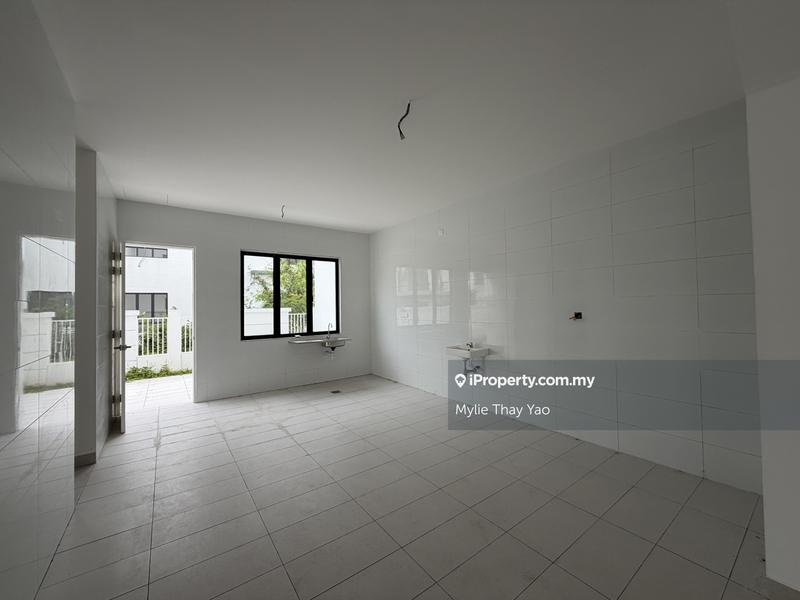 Semi-Detached House for Sale in 4qt5e, Seremban 2 by Mylie Thay Yao - iProperty.com.my