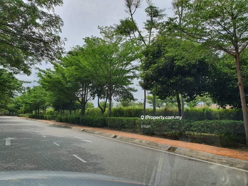 Rumah Berangkai 2 Tingkat untuk Disewa di Ayulestari jln setia perdana, Setia Alam oleh Intan - iProperty.com.my