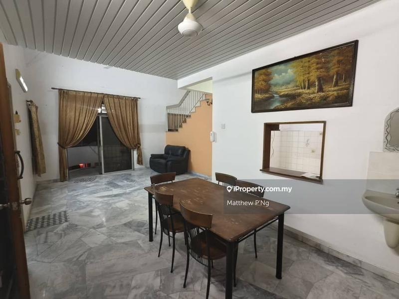 For Sale - Mutiara Court