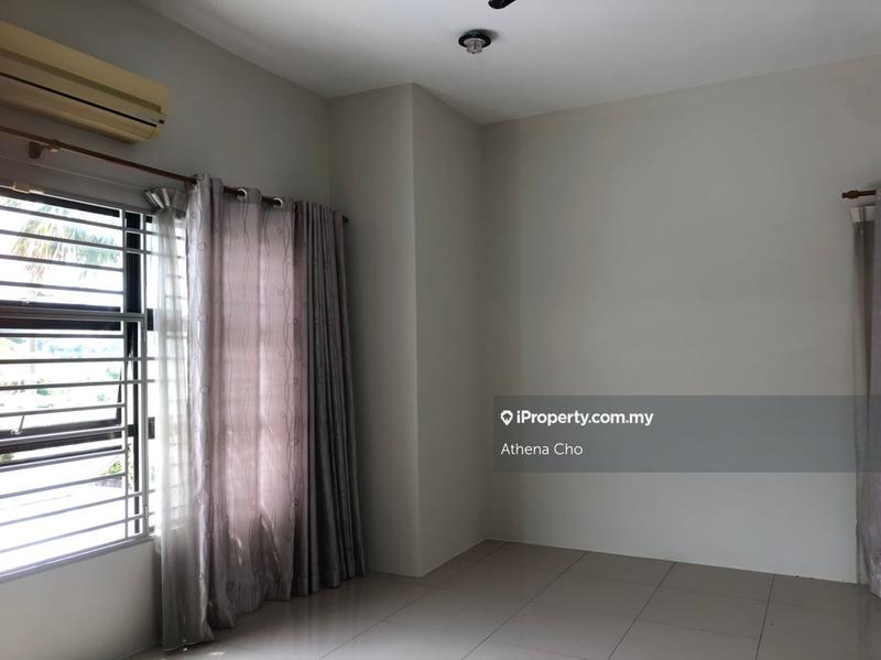 Rumah Teres 2.5-Tingkat untuk Dijual di Pajam, Nilai oleh Athena Cho - iProperty.com.my