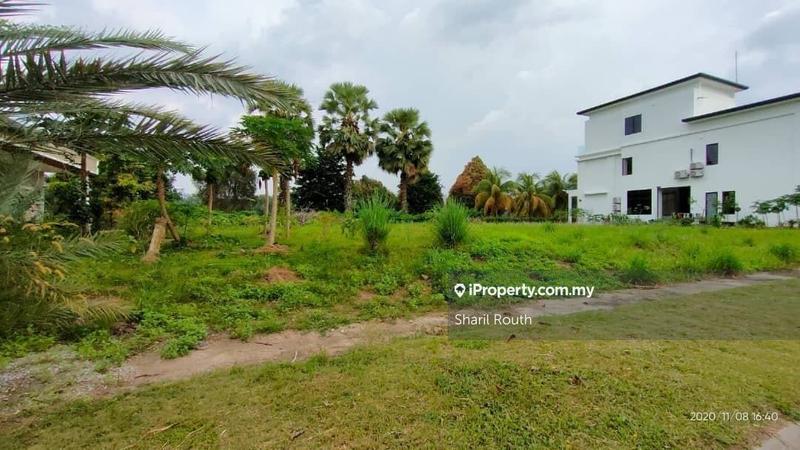 Tanah Kediaman untuk Dijual di Perdana Lake View East Cyberjaya, Cyberjaya oleh Sharil Routh - iProperty.com.my