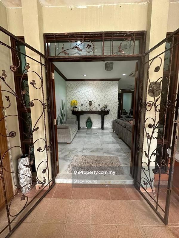 Rumah Berkembar untuk Dijual di Beverly Heights, Melawati oleh Stacy Young - iProperty.com.my