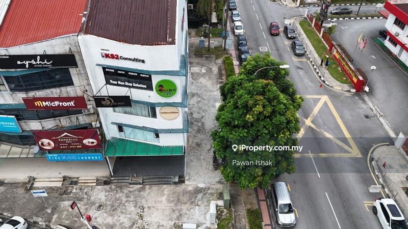 For Rent - Corner Shop Lot Desa Sri Hartamas
