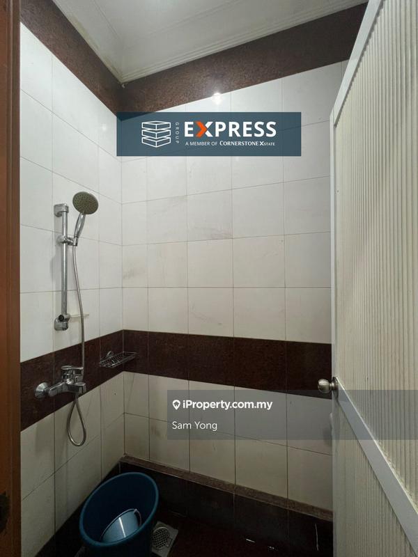 Semi-Detached House for Sale in Pujut, Miri by Sam Yong - iProperty.com.my