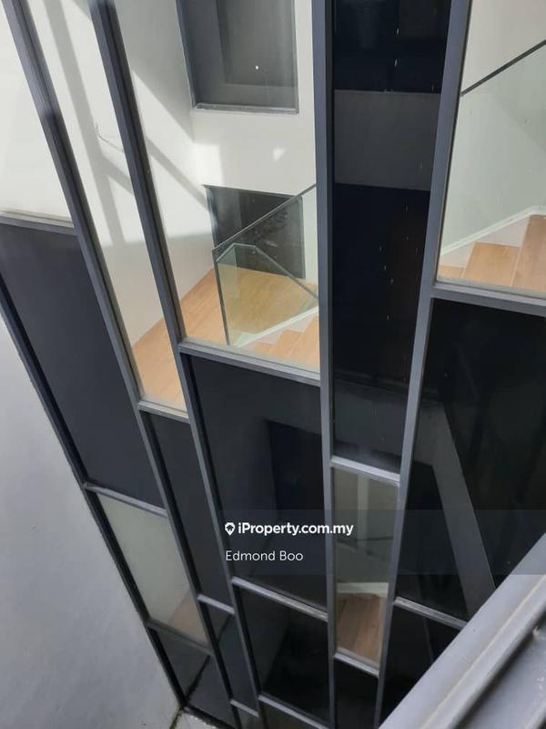 4-storey Terraced House for Sale in Empire Residence, Petaling Jaya by Edmond Boo - iProperty.com.my