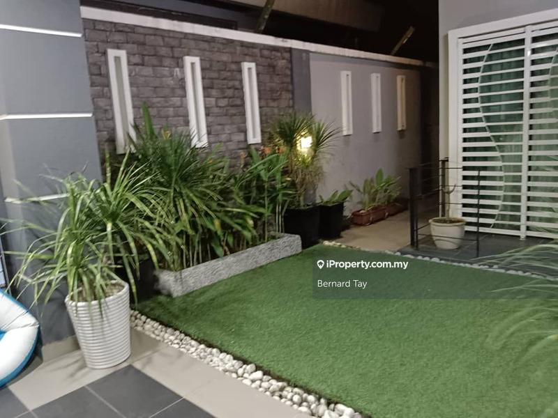 Rumah Berangkai 2 Tingkat untuk Dijual di Taman Semenyih Mewah, Semenyih oleh Bernard Tay - iProperty.com.my