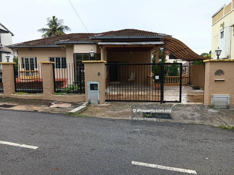 Bungalow House for Sale in Kampung Tunku, Petaling Jaya by Vickie Foong - iProperty.com.my