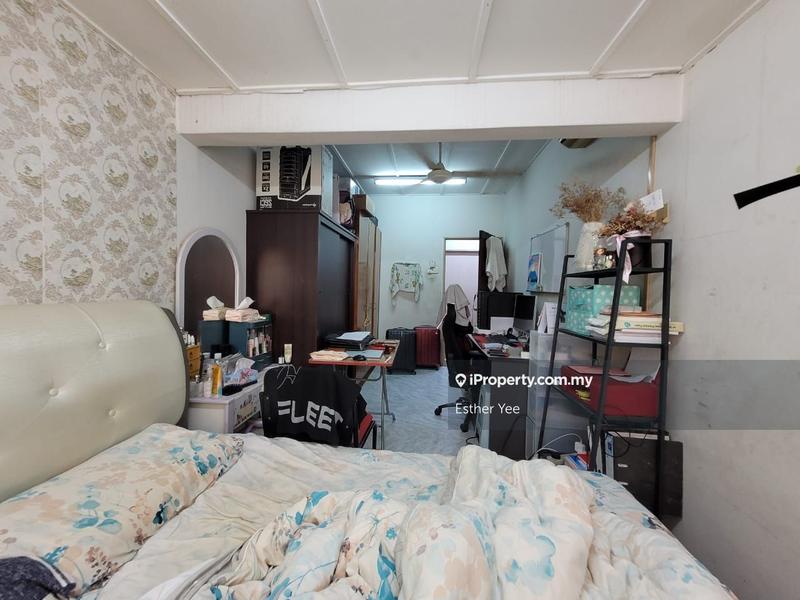 Rumah Teres 2-Tingkat untuk Dijual di Bukit Indah, Ampang oleh Esther Yee - iProperty.com.my