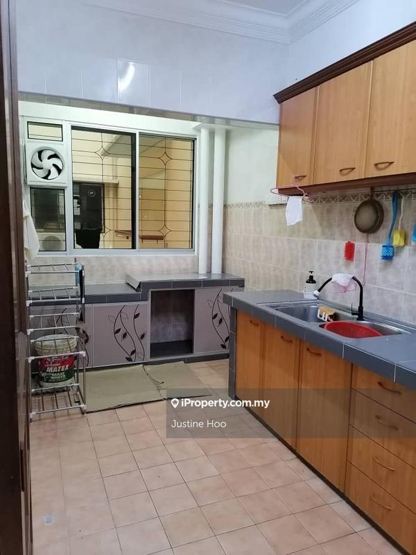 Pangsapuri untuk Dijual di Pangsapuri Saraka oleh Justine Hoo - iProperty.com.my