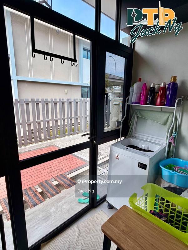 Bungalow House for Sale in Taman Nusa Cinta, Kepala Batas by Jack Ng - iProperty.com.my