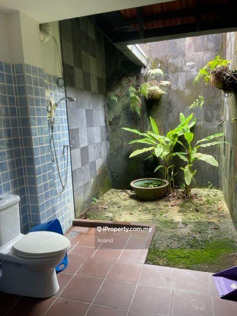 Bungalow House for Sale in BUKIT BANANG GOLF & COUNTRY VILLA, BATU PAHAT, Batu Pahat by Anand - iProperty.com.my