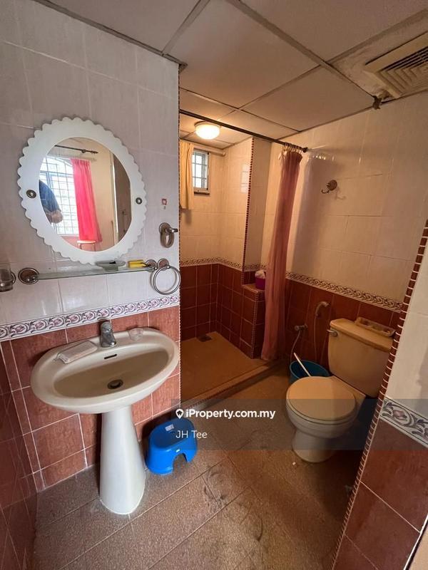 Apartment for Sale in Casa Venicia Apartment by JH Tee - iProperty.com.my