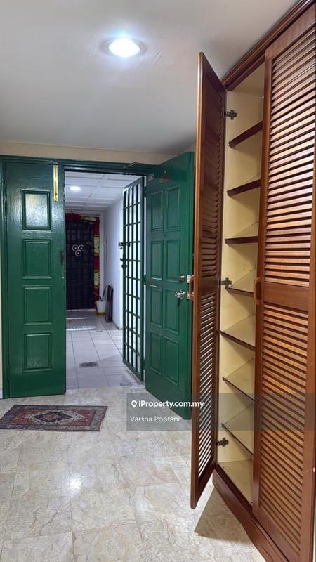 For Rent - Villa Scott