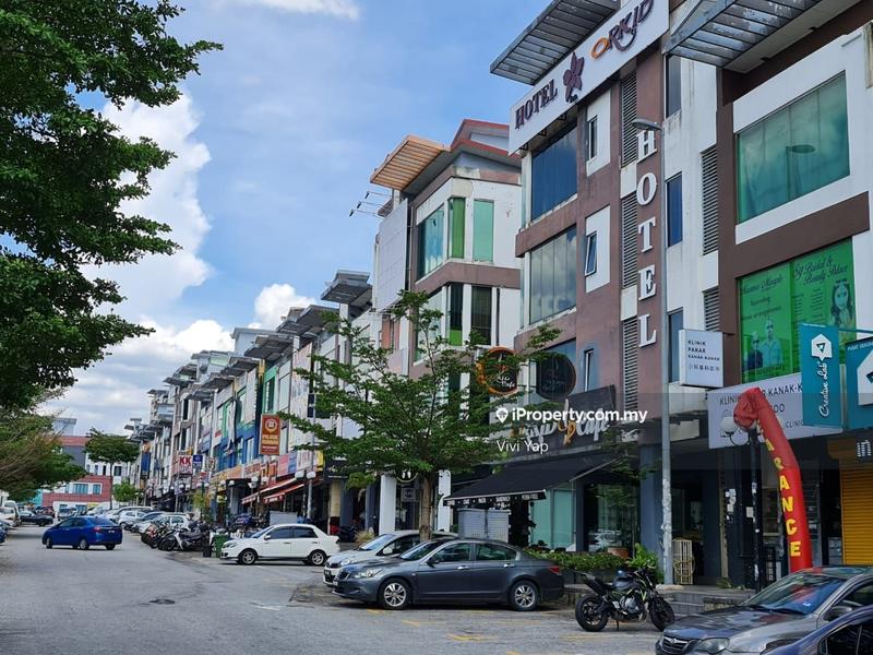 For Sale - Bandar Mahkota cheras