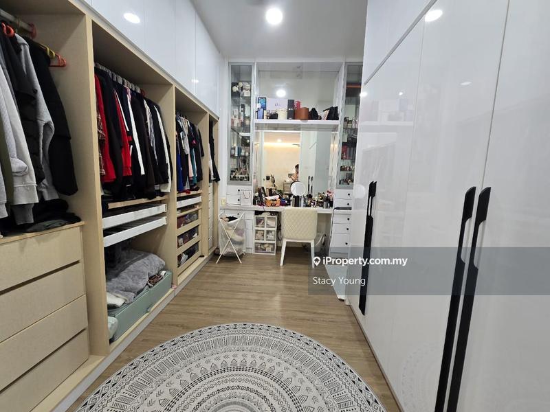 Rumah Berkembar untuk Dijual di Sungai Long, Bandar Sungai Long oleh Stacy Young - iProperty.com.my