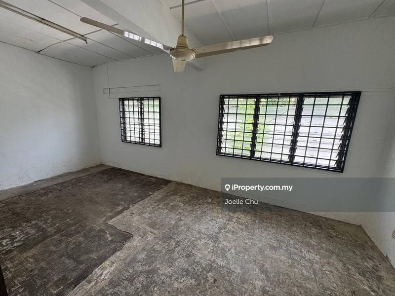 Bungalow House for Sale in SS3, Petaling Jaya by Joelle Chu - iProperty.com.my