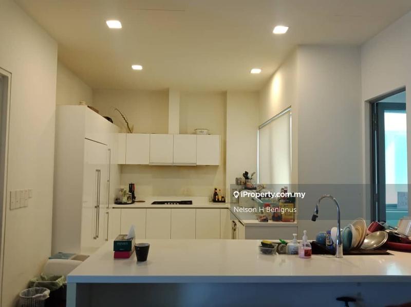 For Sale - Amarin Wickham