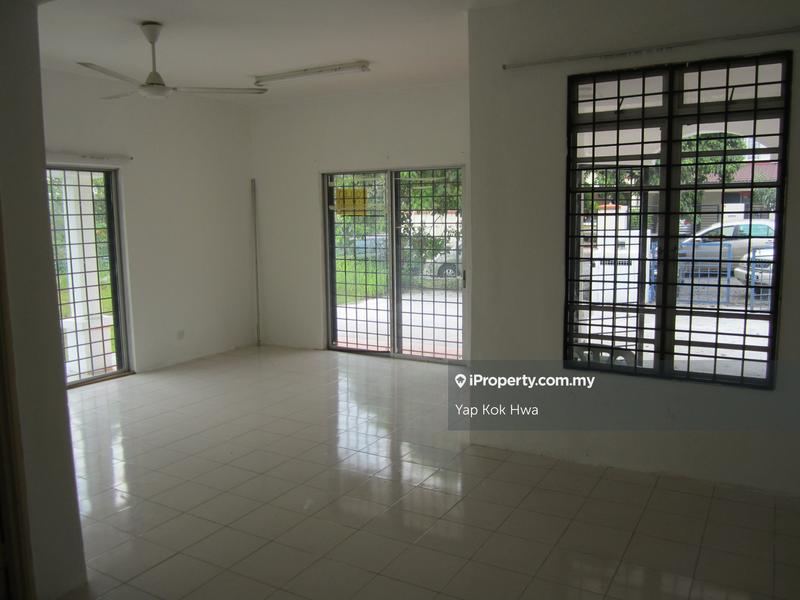 Rumah Berangkai 2 Tingkat untuk Dijual di Taman Puncak Jalil, Seri Kembangan oleh Yap Kok Hwa - iProperty.com.my