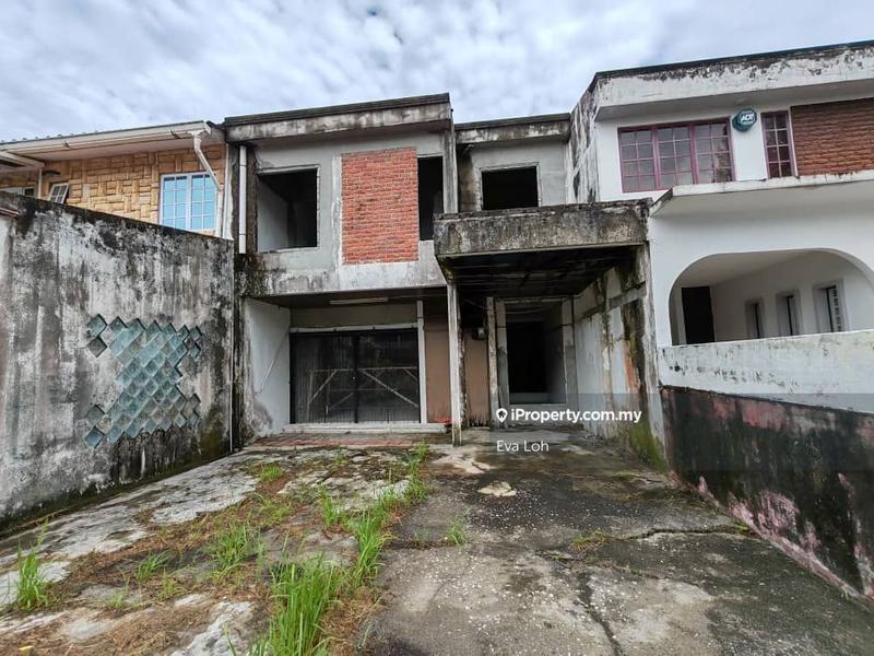 Rumah Berangkai 2 Tingkat untuk Dijual di Seksyen 4, Shah Alam oleh Eva Loh - iProperty.com.my