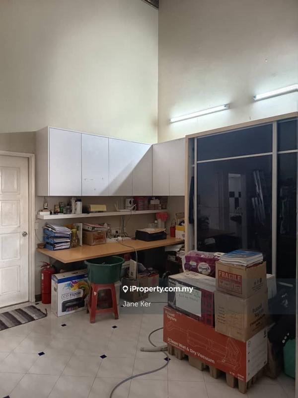 Rumah Teres 2-Tingkat untuk Dijual di Happy Garden, Kuchai Lama oleh Jane Ker - iProperty.com.my
