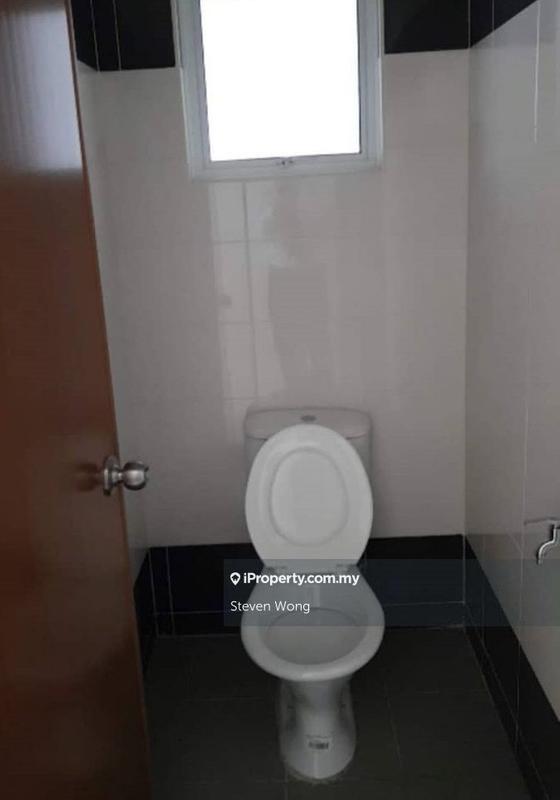Semi-D Factory for Sale in Hi-Tech Industrial Park, Semenyih by Steven Wong - iProperty.com.my