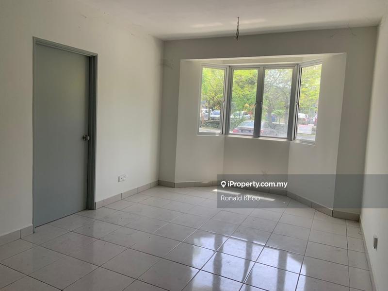 Flat for Sale in Pangsapuri Seroja by Ronald Khoo - iProperty.com.my