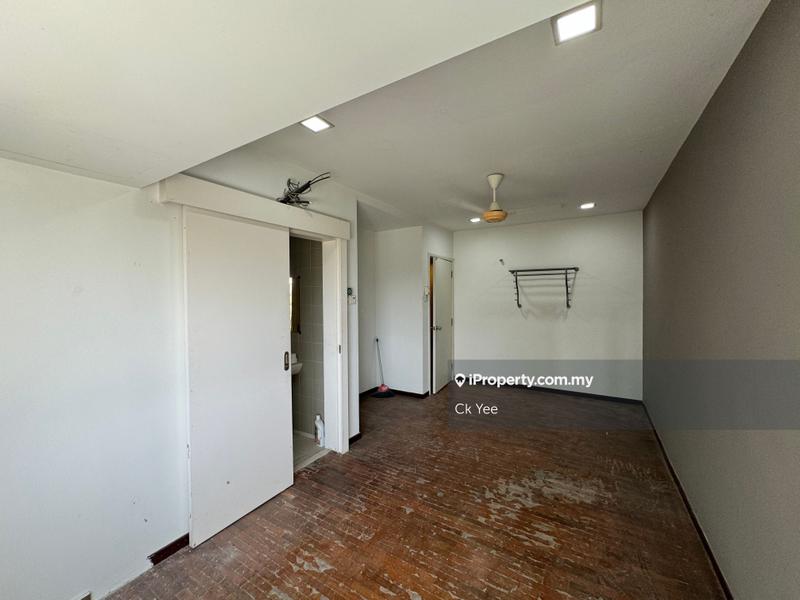 Rumah Berangkai 3 Tingkat untuk Dijual di Taman Esplanad, Bukit Jalil oleh Ck Yee - iProperty.com.my