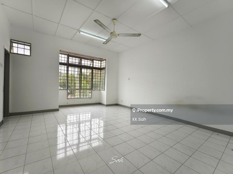 2-storey Terraced House for Rent in Mahkota Cheras, Cheras by KK Sah - Living Room - iProperty.com.my