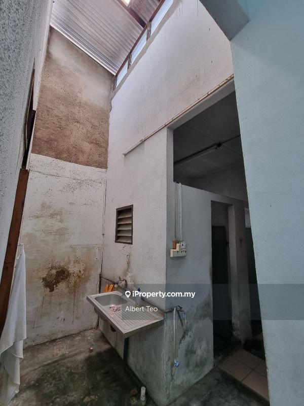Rumah Berangkai 1 Tingkat untuk Dijual di Taman Broleh, Batu Pahat oleh Albert Teo - iProperty.com.my