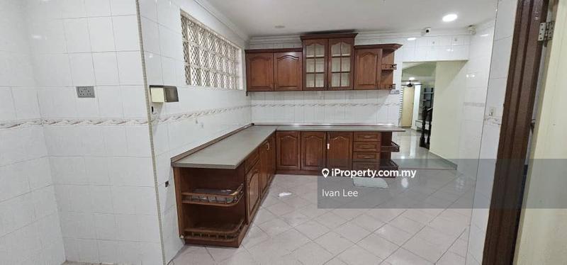 Rumah Berangkai 2 Tingkat untuk Dijual di Damansara Kim, Petaling Jaya oleh Ivan Lee - iProperty.com.my