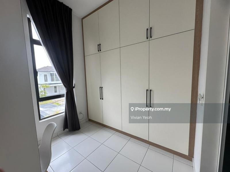 Rumah Teres 2-Tingkat untuk Dijual di Bandar Puncak Alam, Puncak Alam oleh Vivian Yeoh - iProperty.com.my
