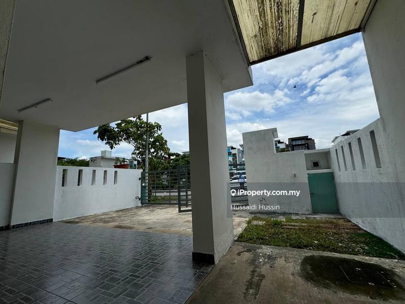 3-storey Terraced House for Sale in Semenyih, Selangor by Hussaidi Hussin - iProperty.com.my