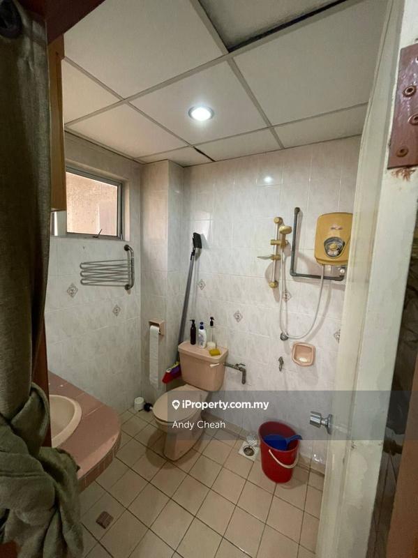 Pangsapuri untuk Dijual di Pangsapuri Persiaran Tanjung oleh Andy Cheah - iProperty.com.my