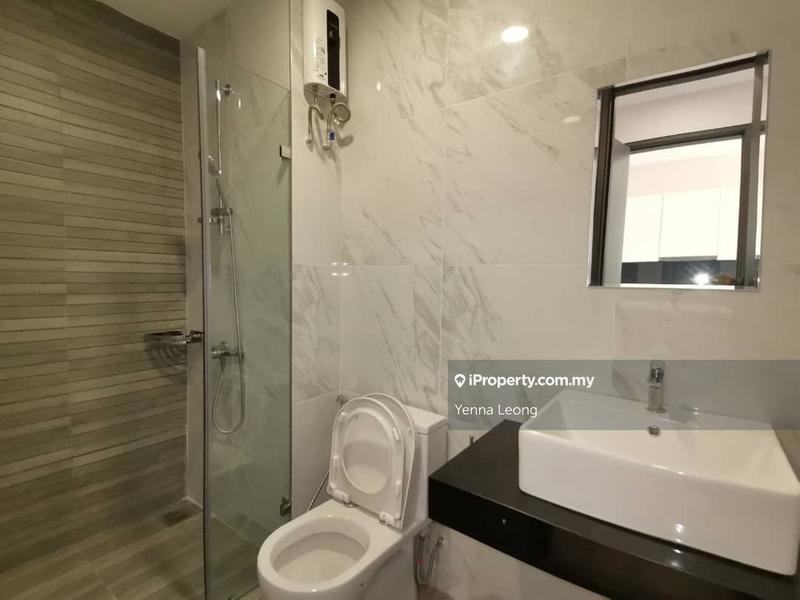 Kediaman Servis untuk Dijual di Emporis oleh Yenna Leong - iProperty.com.my