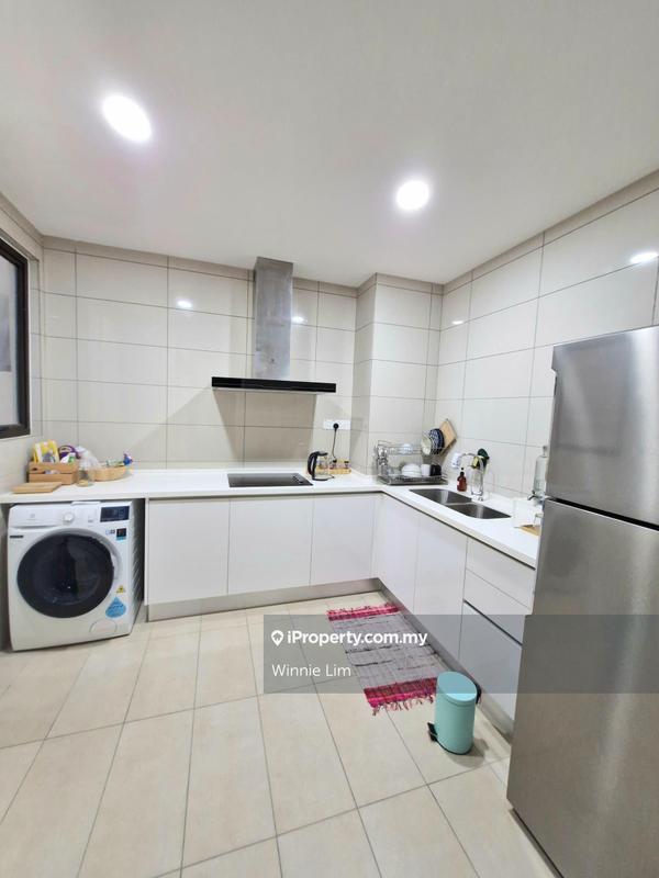 Service Residence for Sale in The Park Sky Residence by Winnie Lim - iProperty.com.my