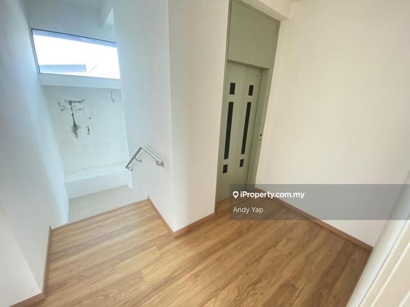 Bungalow House for Sale in Bandar Country Homes, Rawang by Andy Yap - iProperty.com.my