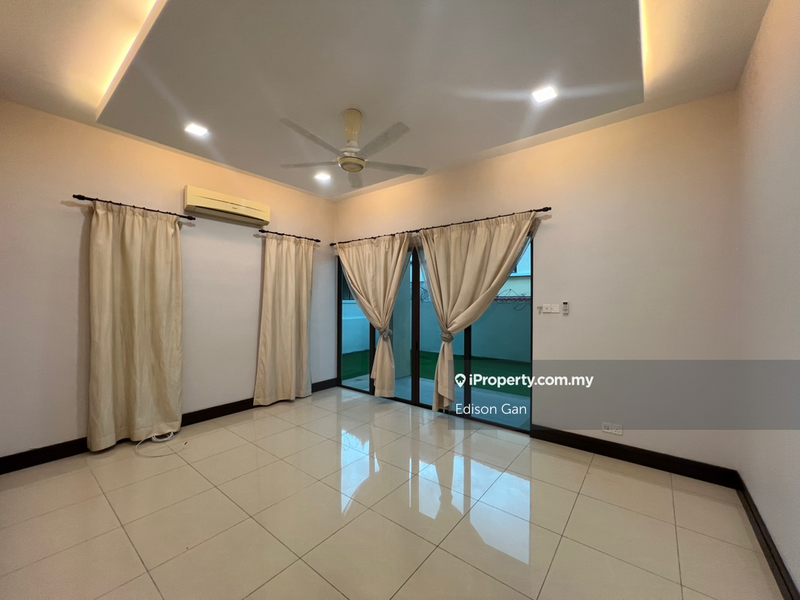 Semi-Detached House for Sale in Mont Kiara, Kuala Lumpur by Edison Gan - iProperty.com.my