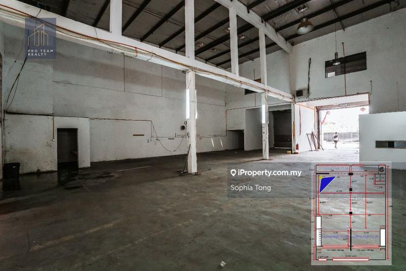 For Rent - Jalan muatiara emas 5 , mount austin