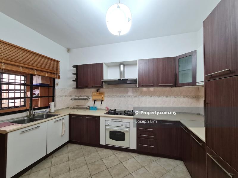 Rumah Berkembar untuk Dijual di Bandar Kinrara Seksyen 6, Bandar Kinrara oleh Joseph Lim - iProperty.com.my