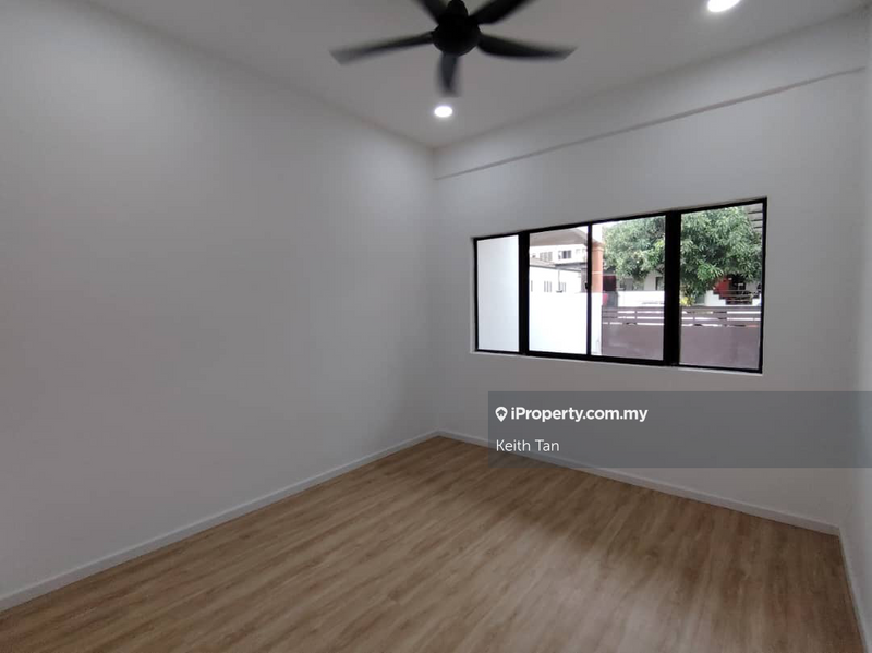1-storey Terraced House for Sale in Taman Ayer Keroh Height, Ayer Keroh by Keith Tan - iProperty.com.my